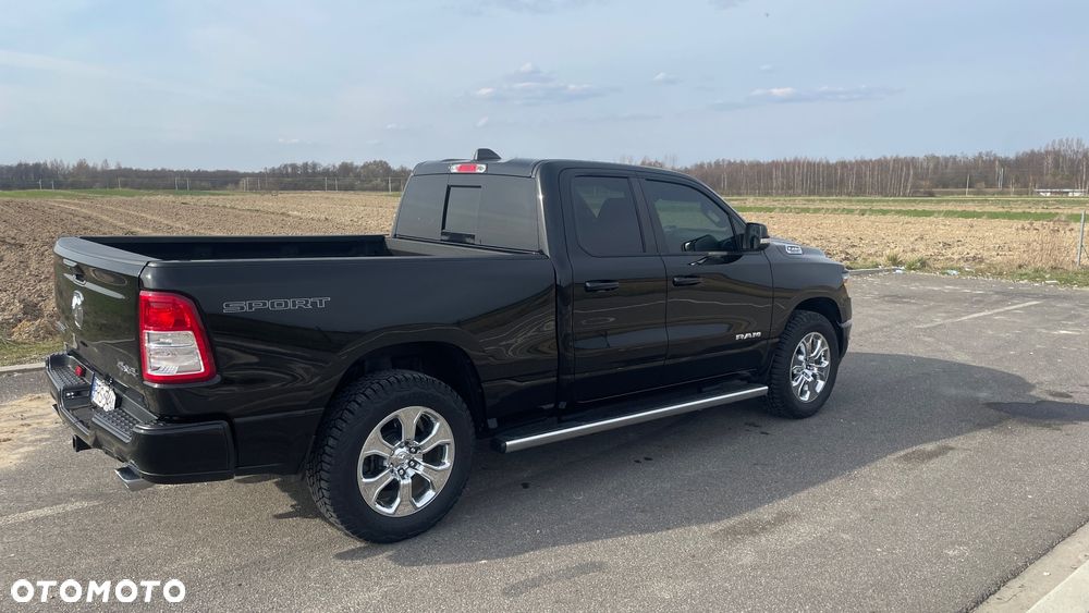 RAM 1500 5.7 Quad Cab Bighorn - 4