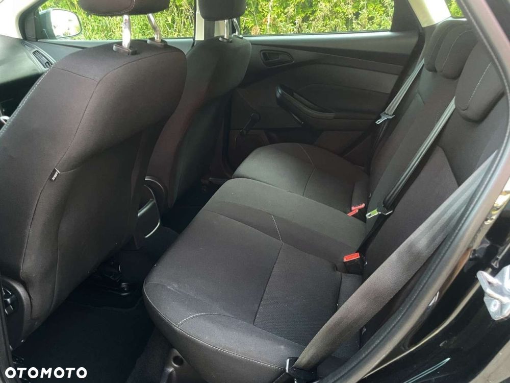 Ford Focus - 26
