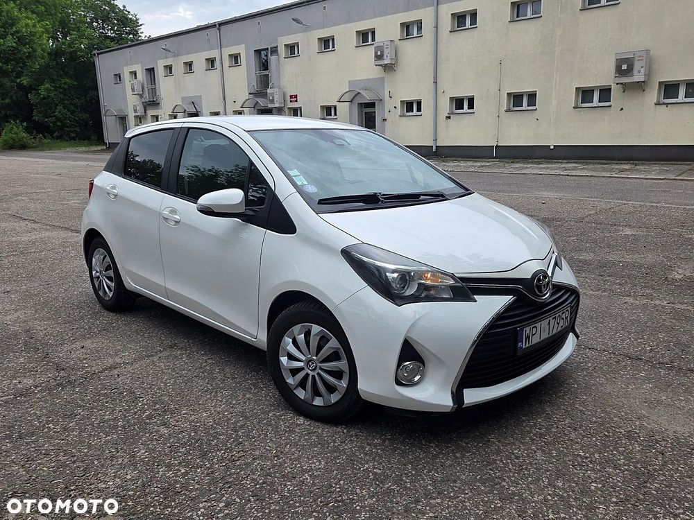 Toyota Yaris 1.33 VVT-i Executive - 3