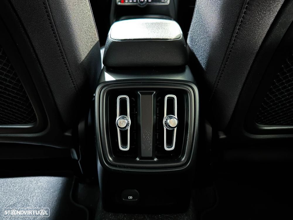 Volvo XC 40 Recharge 69 kWh Single Motor Plus - 25