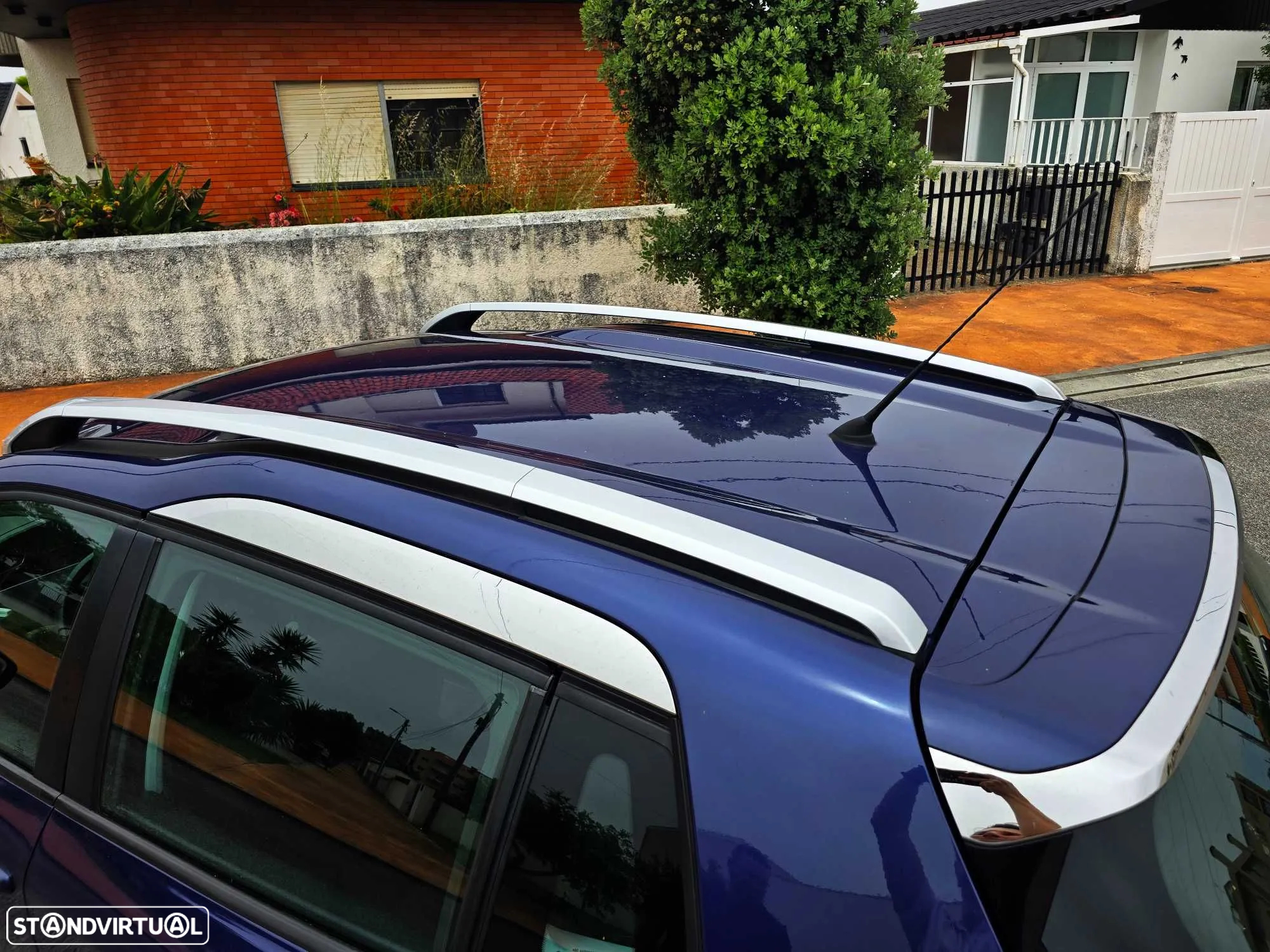Peugeot 208 1.2 PureTech Allure - 2