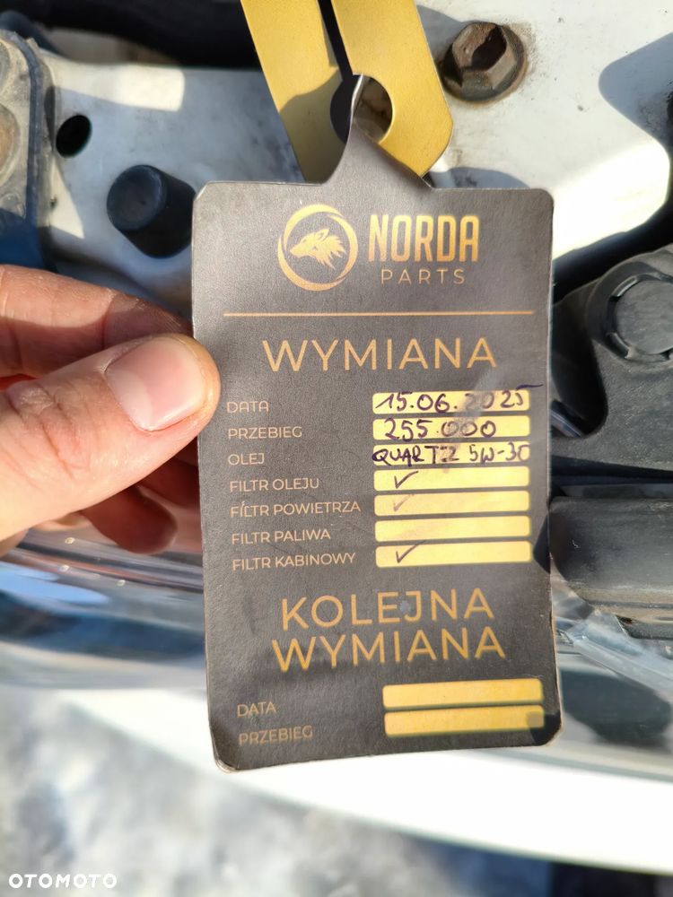 Toyota Auris 1.4 D-4D Active - 9