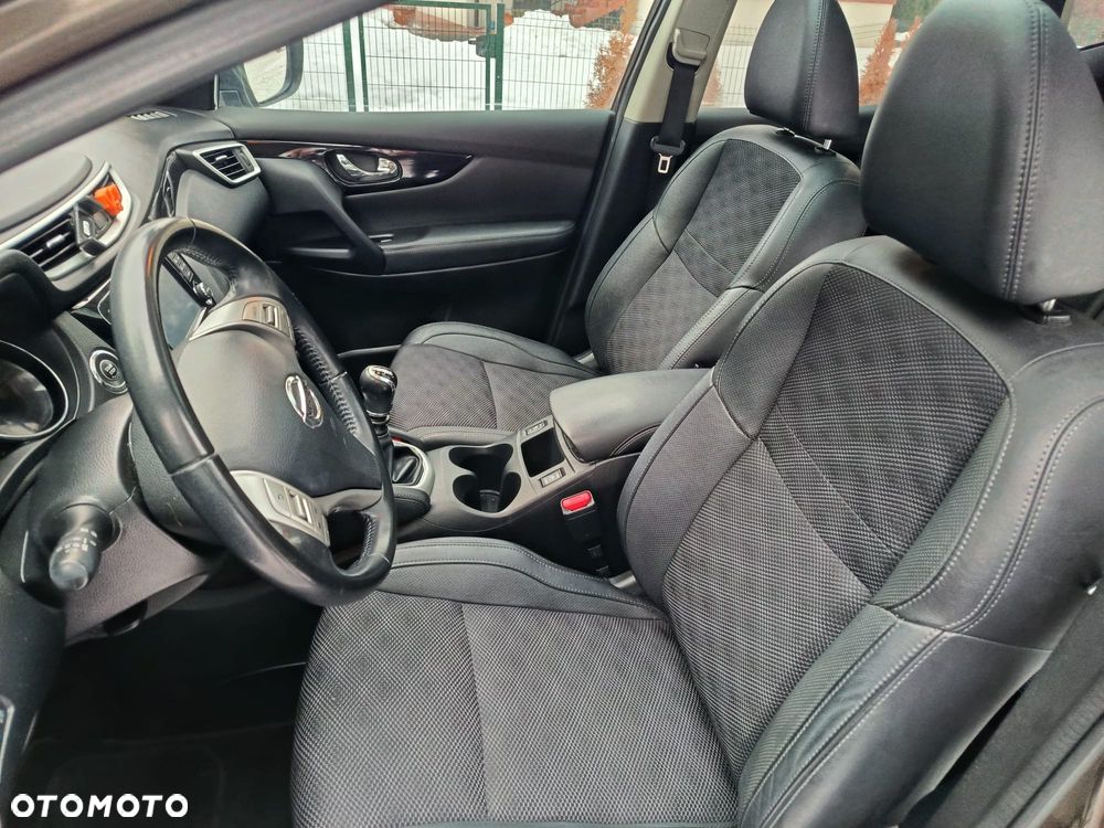 Nissan Qashqai 1.2 DIG-T N-Connecta EU6 - 7