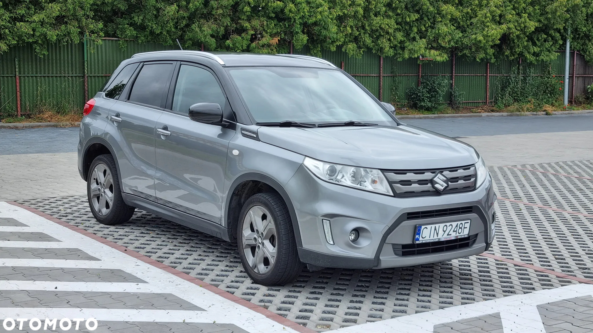 Suzuki Vitara 1.6 Premium 4WD - 12