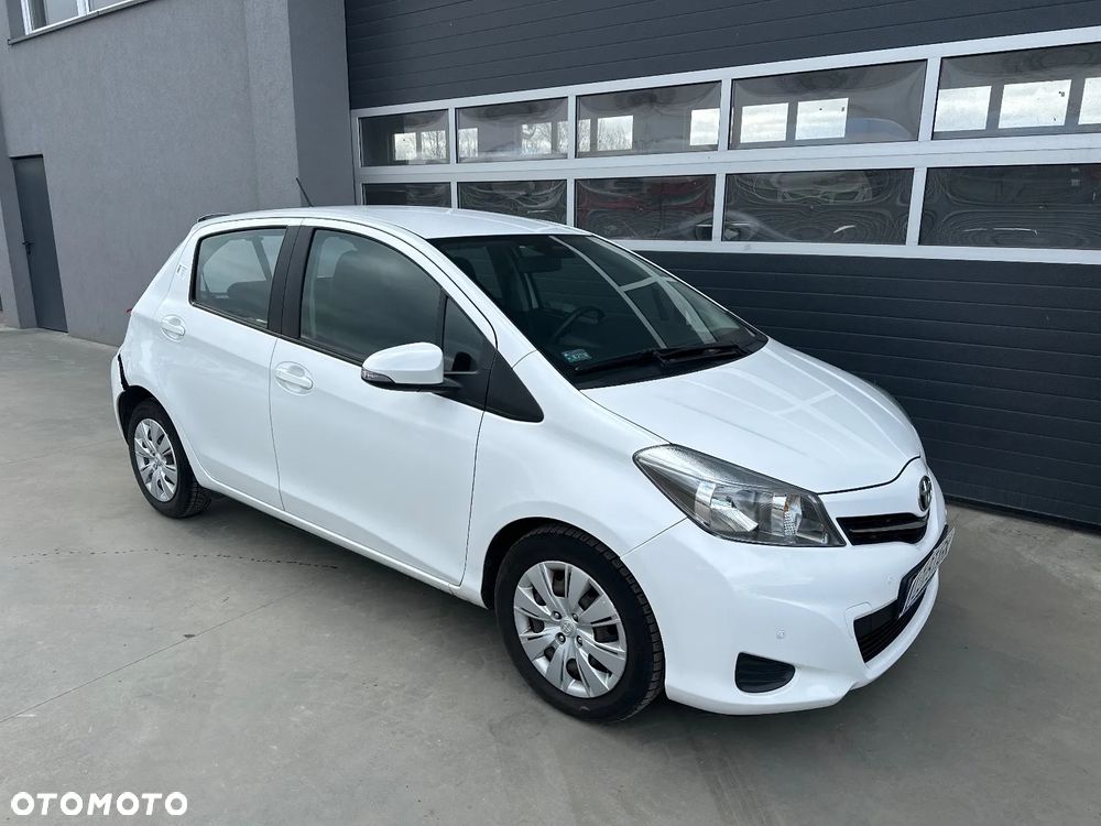 Toyota Yaris 1.33 Prestige - 1