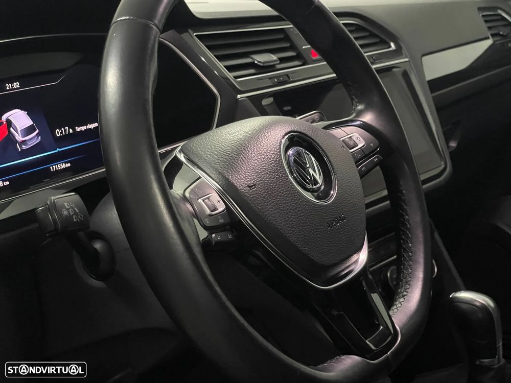 VW Tiguan Allspace 2.0 TDI Highline DSG - 17