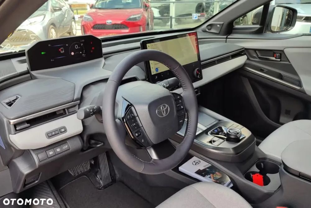 Toyota C-HR+ 77kWh 4x4 Executive - 9