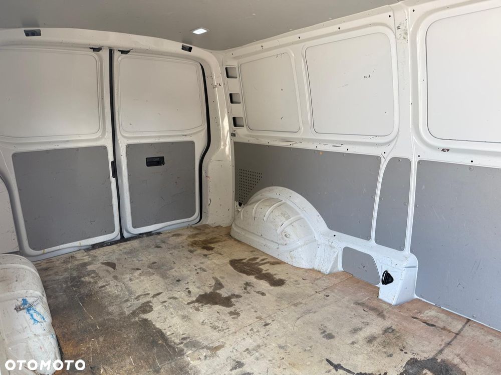 Volkswagen TRANSPORTER - 25