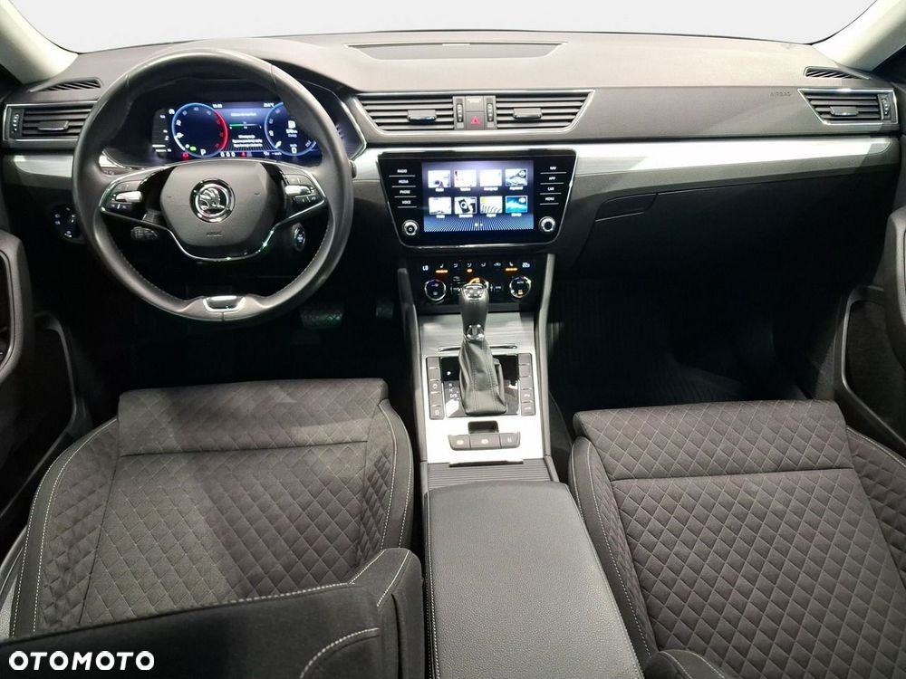 Skoda Superb - 16