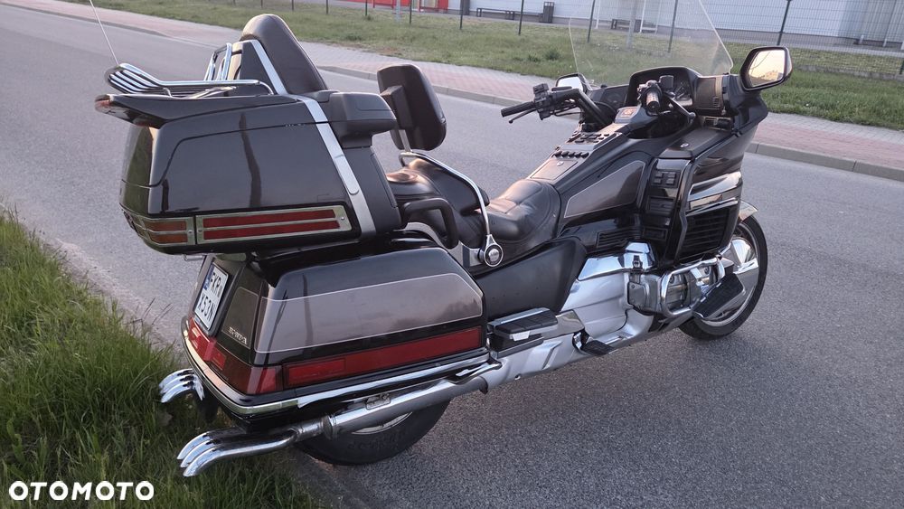 Honda GLX - 9