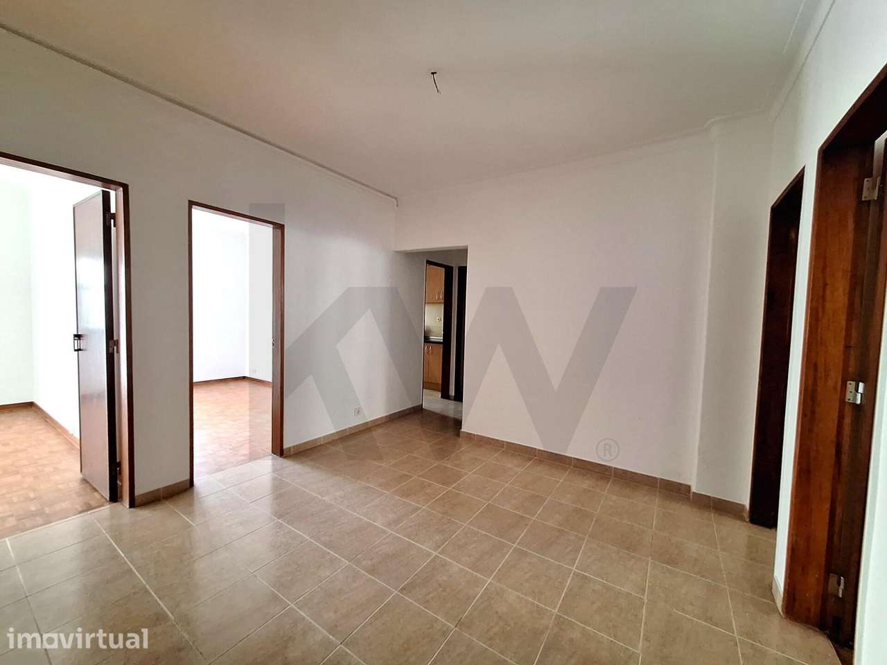 Apartamento T3 | Terraço 43 m2 | Cova da Piedade - Grande imagem: 3/31