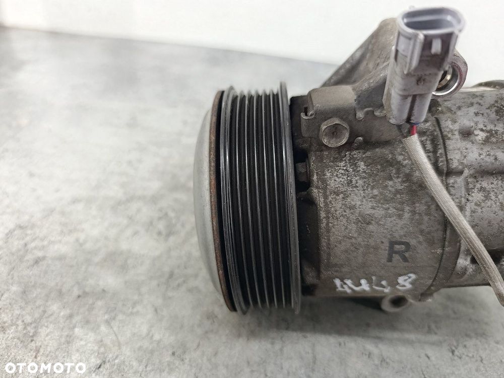POMPA, SPRĘŻARKA KLIMATYZACJI TOYOTA YARIS III 5TSE10C 447260-4201  DENSO - 2