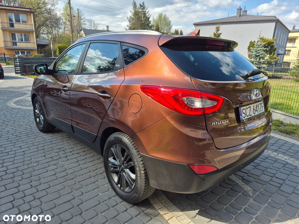 Hyundai ix35 blue 1.6 2WD Finale Gold - 4
