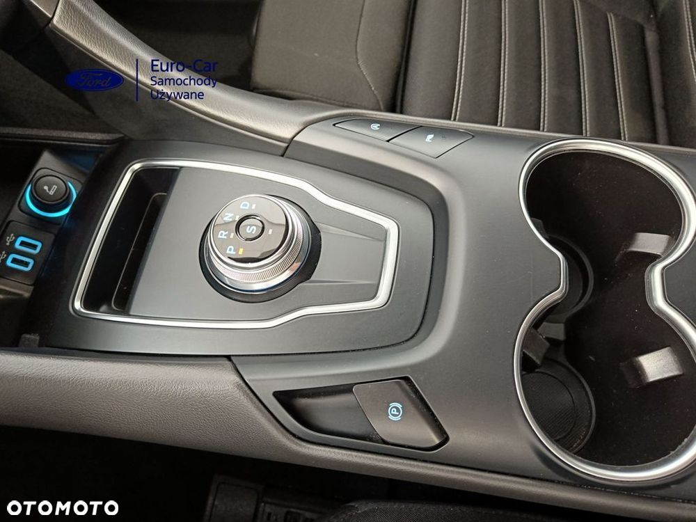 Ford Mondeo 2.0 EcoBlue Titanium - 25