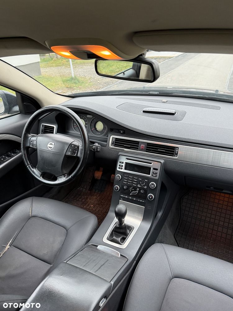 Volvo V70 2.0D Entry - 8