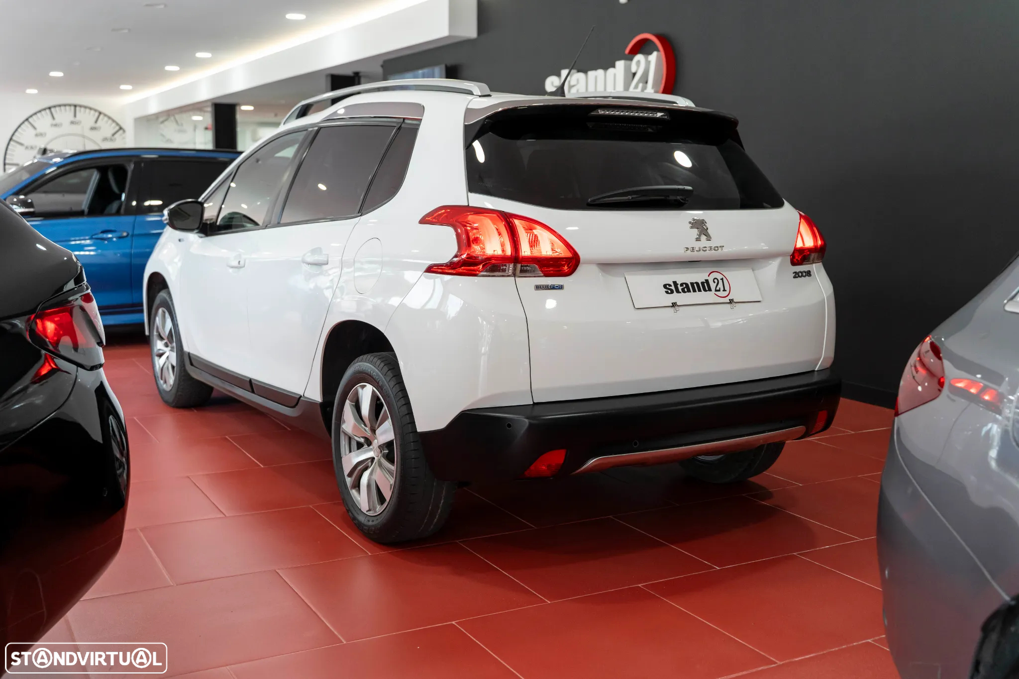 Peugeot 2008 1.6 BlueHDi Style - 33