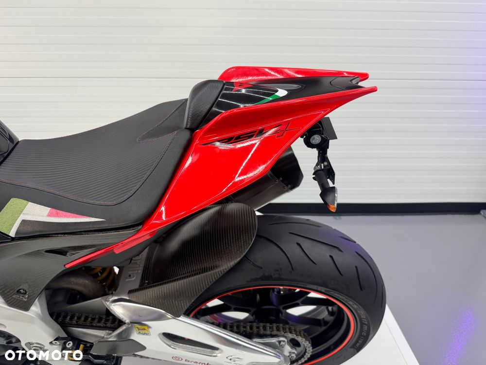 Aprilia RSV - 28