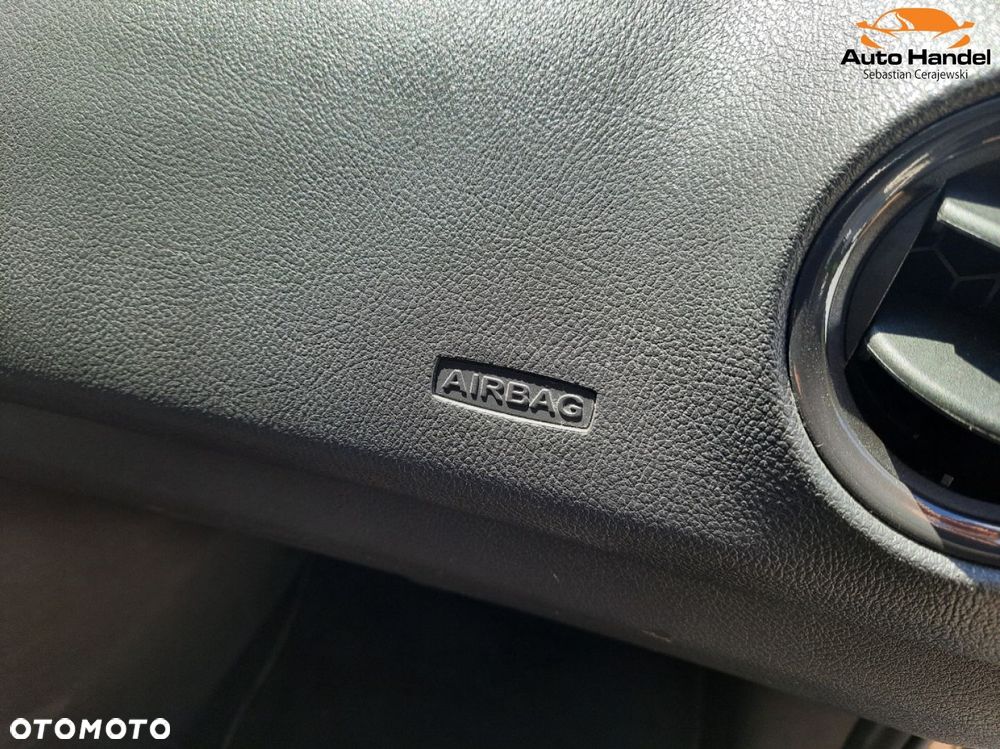 Ford Tourneo Courier - 34