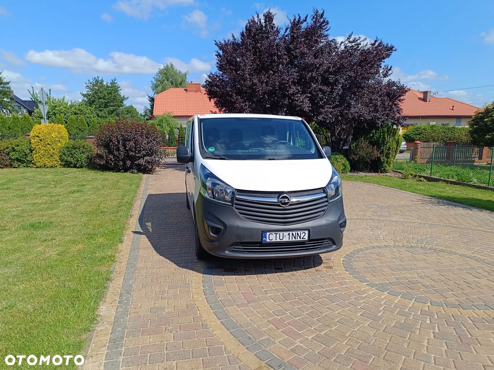 Opel Vivaro - 2