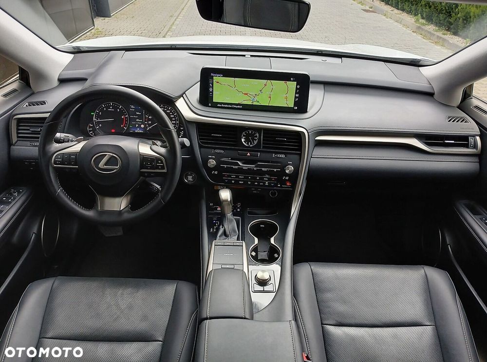 Lexus RX - 25