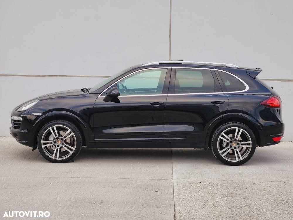 Porsche Cayenne - 5