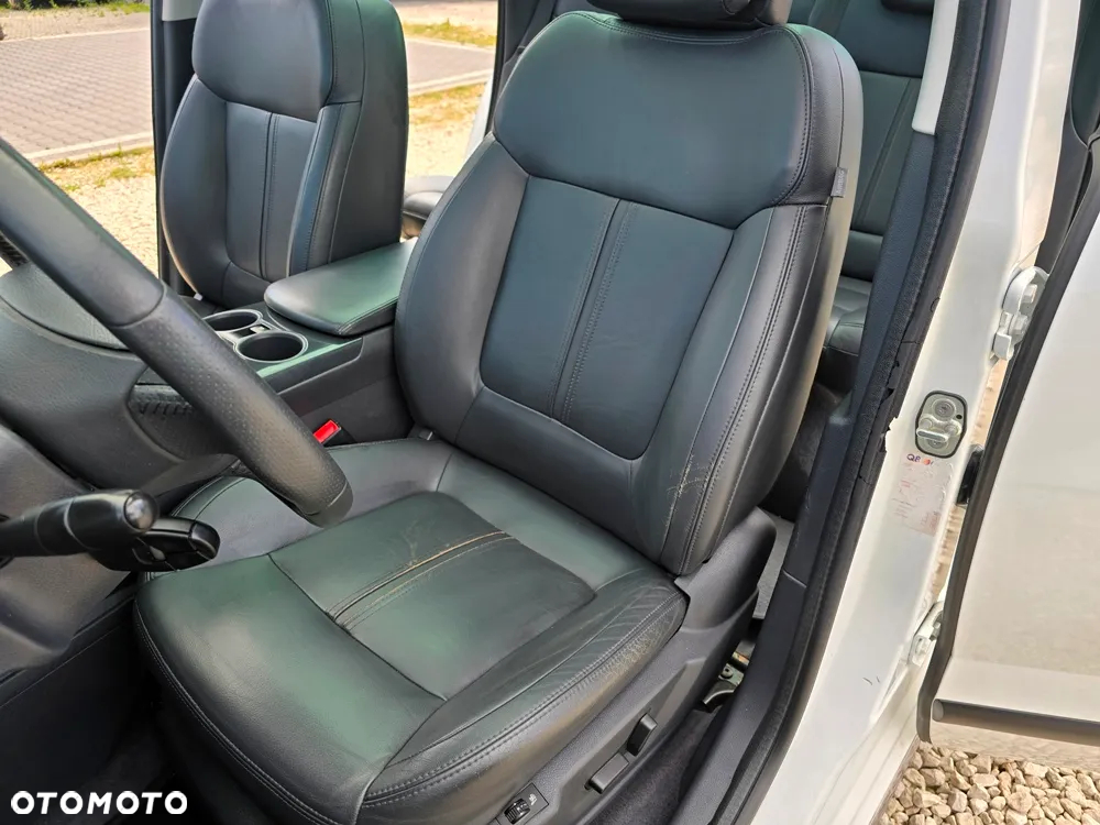 Peugeot 3008 HDi 160 Automatik Allure - 15