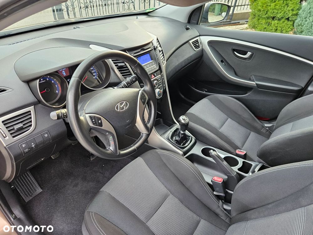 Hyundai i30 - 10