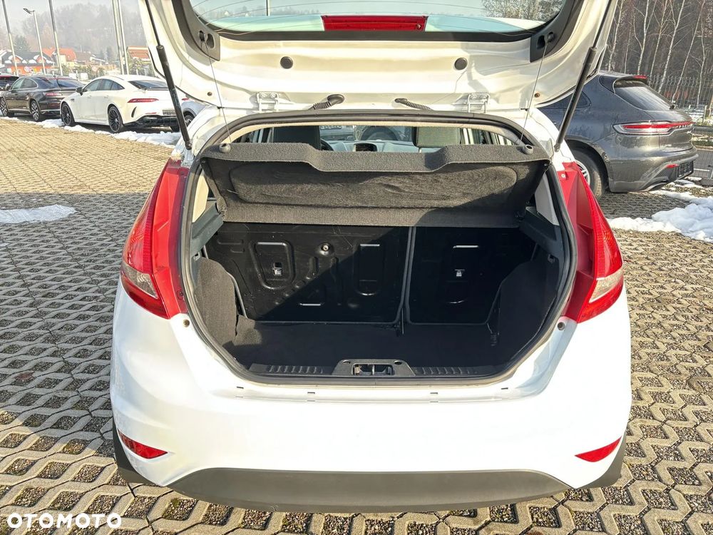 Ford Fiesta 1.4 TDCI - 9