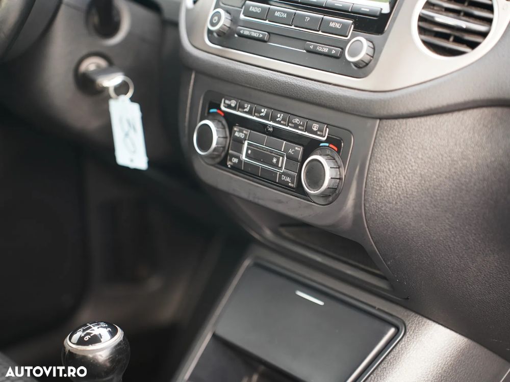 Volkswagen Tiguan - 25