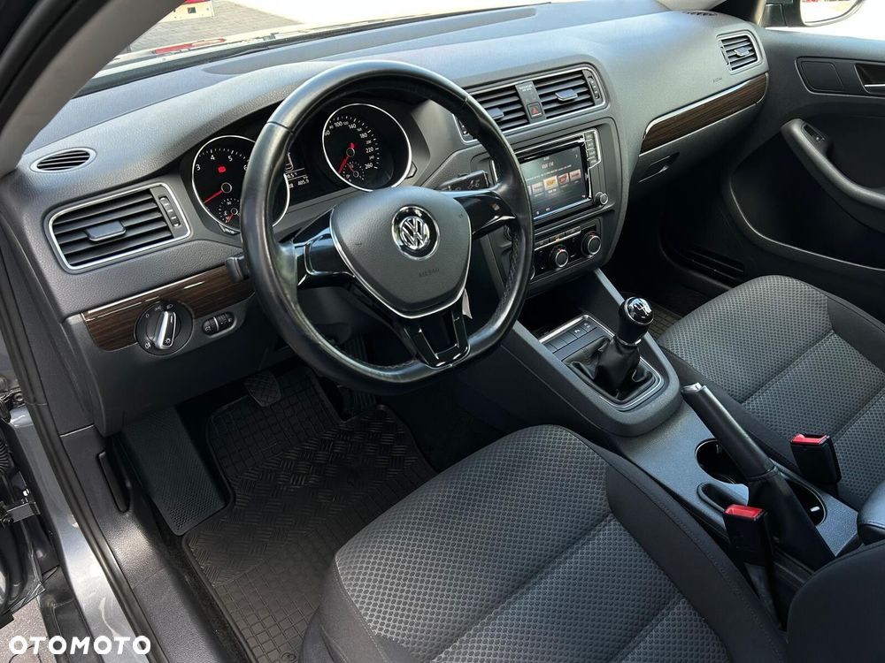 Volkswagen Jetta 1.4 TSI BMT Comfortline - 7