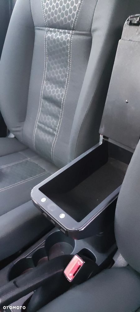 Ford Fiesta 1.4 Ghia - 22