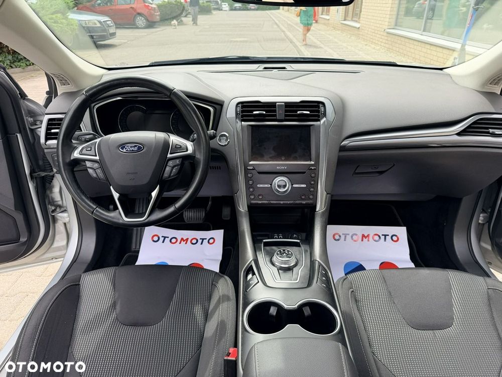 Ford Mondeo - 24
