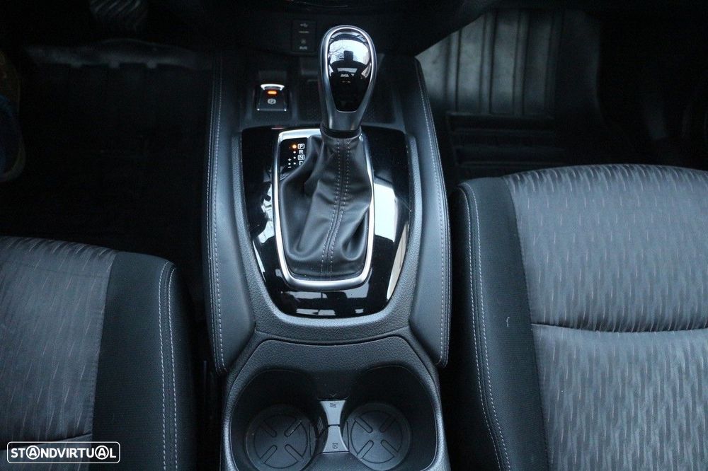 Nissan X-Trail 1.3 DIG-T Tekna 7L DCT - 26