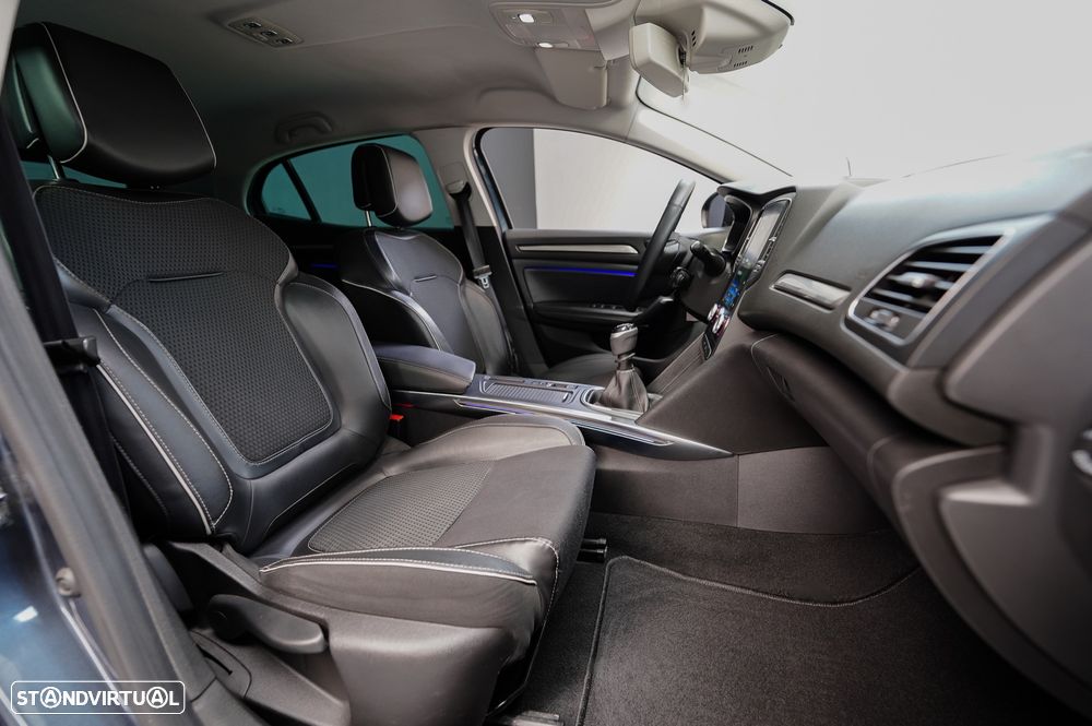Renault Mégane 1.5 dCi Bose Edition - 4