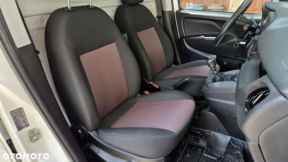 Fiat Doblo - 22