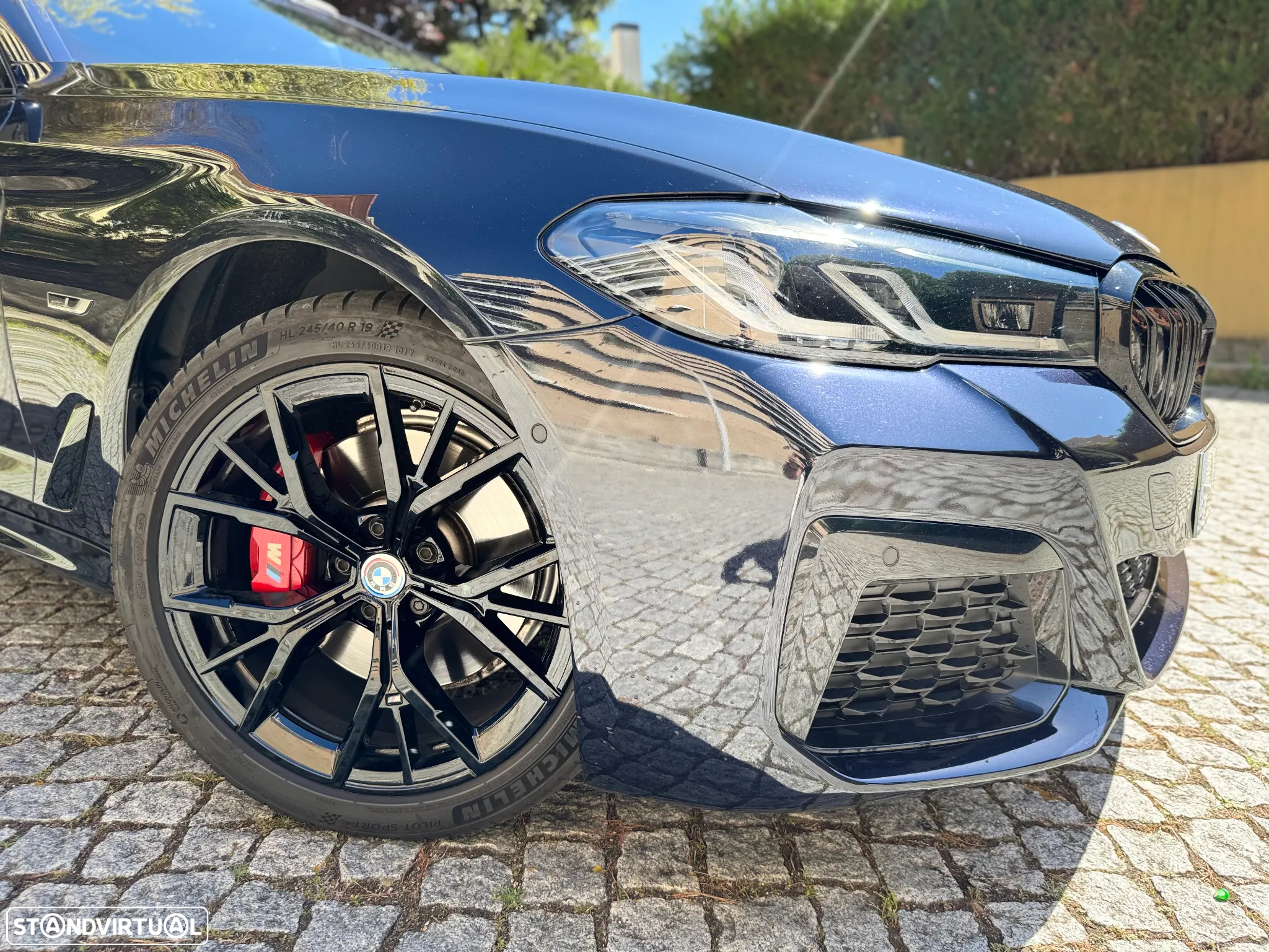 BMW 530 e Pack Desportivo M - 12