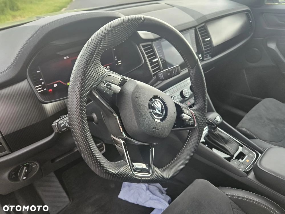 Skoda Kodiaq 2.0 TDI 4x4 Sportline DSG - 4