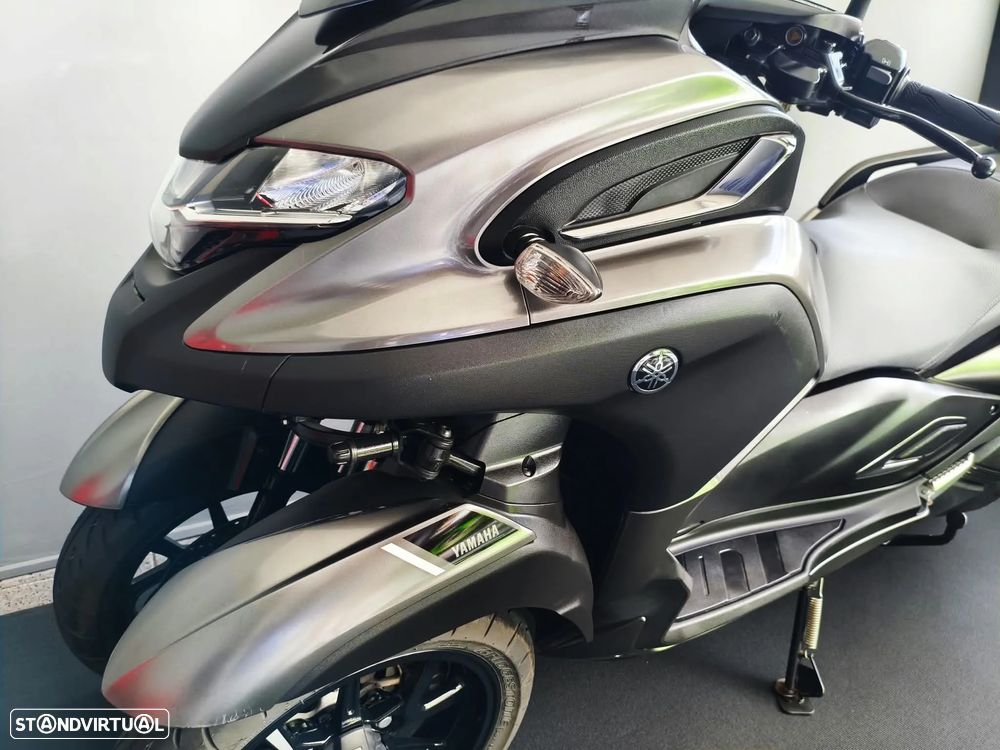 Yamaha Tricity 300 - 23