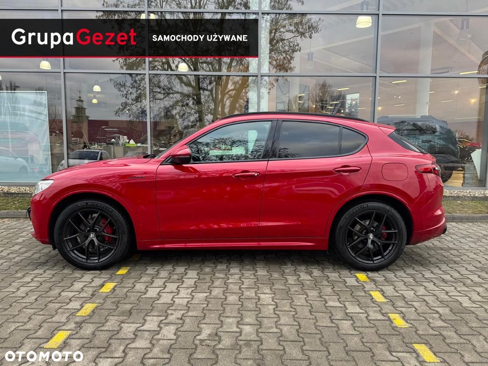 Alfa Romeo Stelvio - 6