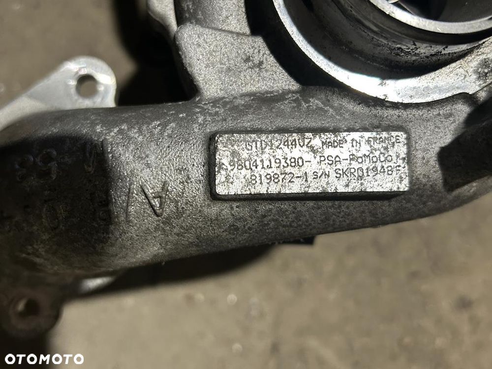 turbina turbo turbosprężarka 1.6 E-HDI Peugeot 308 II T9 9804119380 - 4