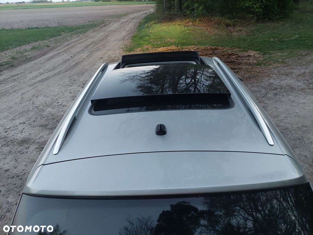 Volkswagen Tiguan 2.0 TDI SCR (BlueMotion Technology) DSG Highline - 9