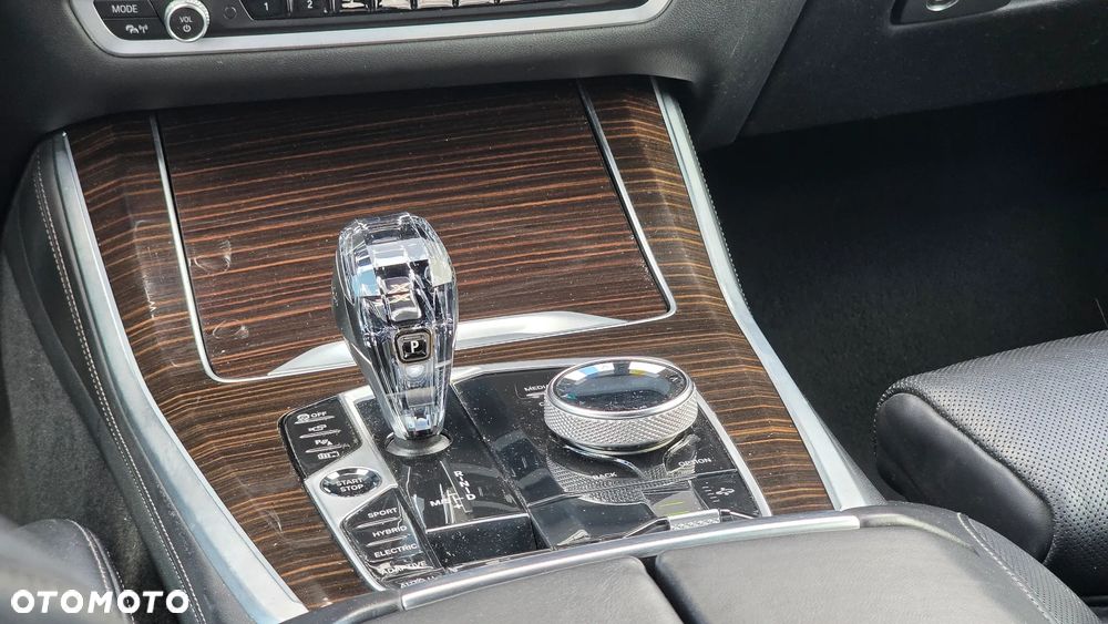 BMW X5 xDrive45e - 22