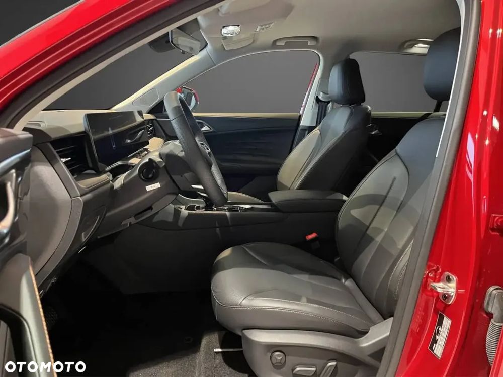 MG HS 1.5 T-GDI Exclusive DCT - 7