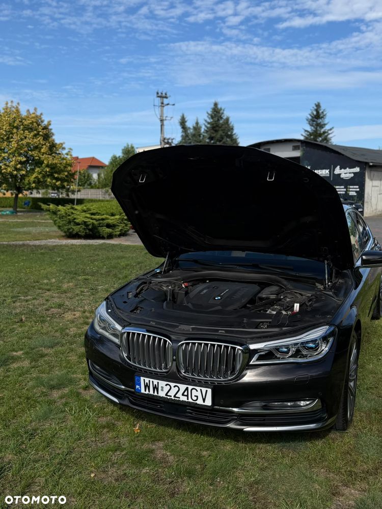 BMW Seria 7 730d xDrive - 14