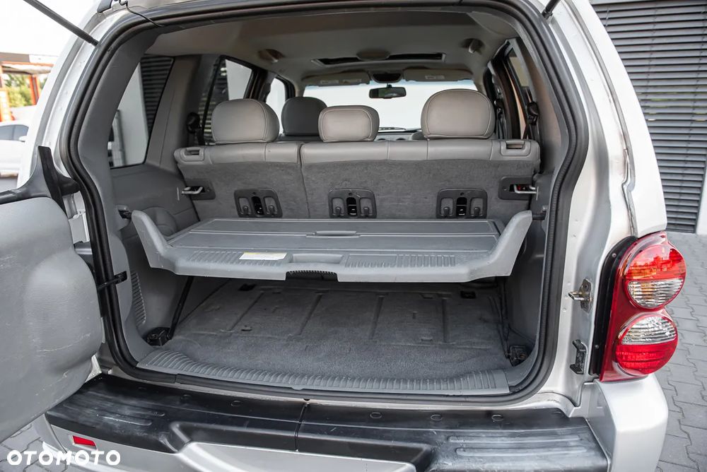 Jeep Cherokee 2.8 CRD Limited - 27