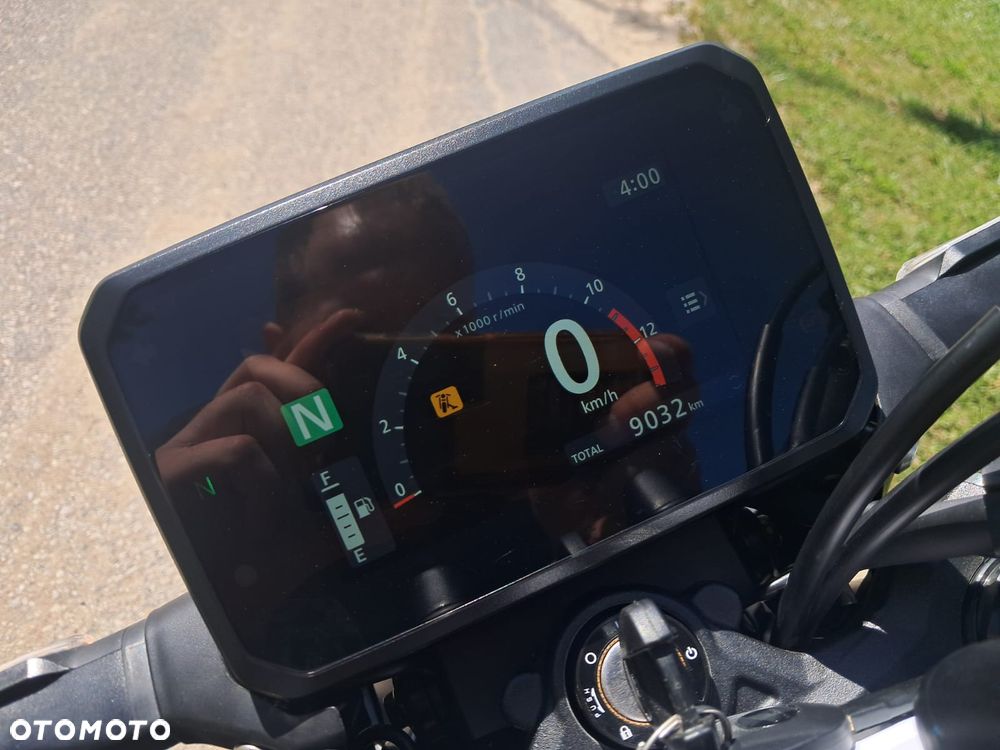 Honda CB - 9