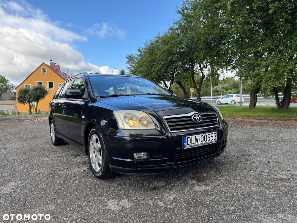 Toyota Avensis 2.0 D-4D - 2