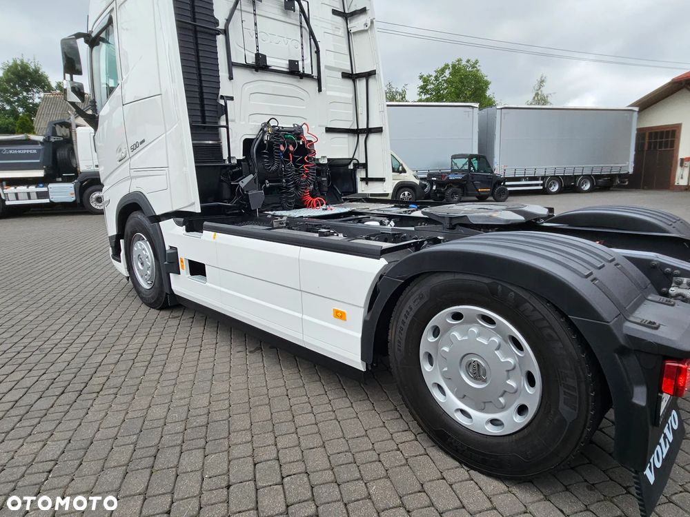 Volvo FH500 XXL PIĘKNA OPCJA!,Zawieszenie przód i tył na poduszkach, - 11