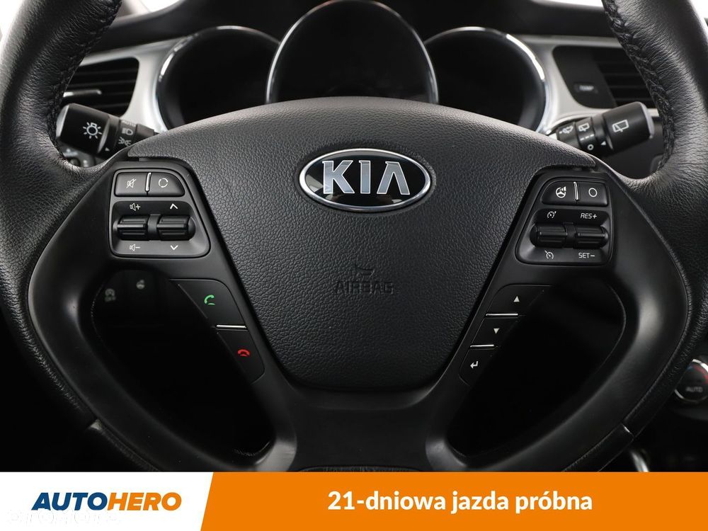 Kia Ceed - 19