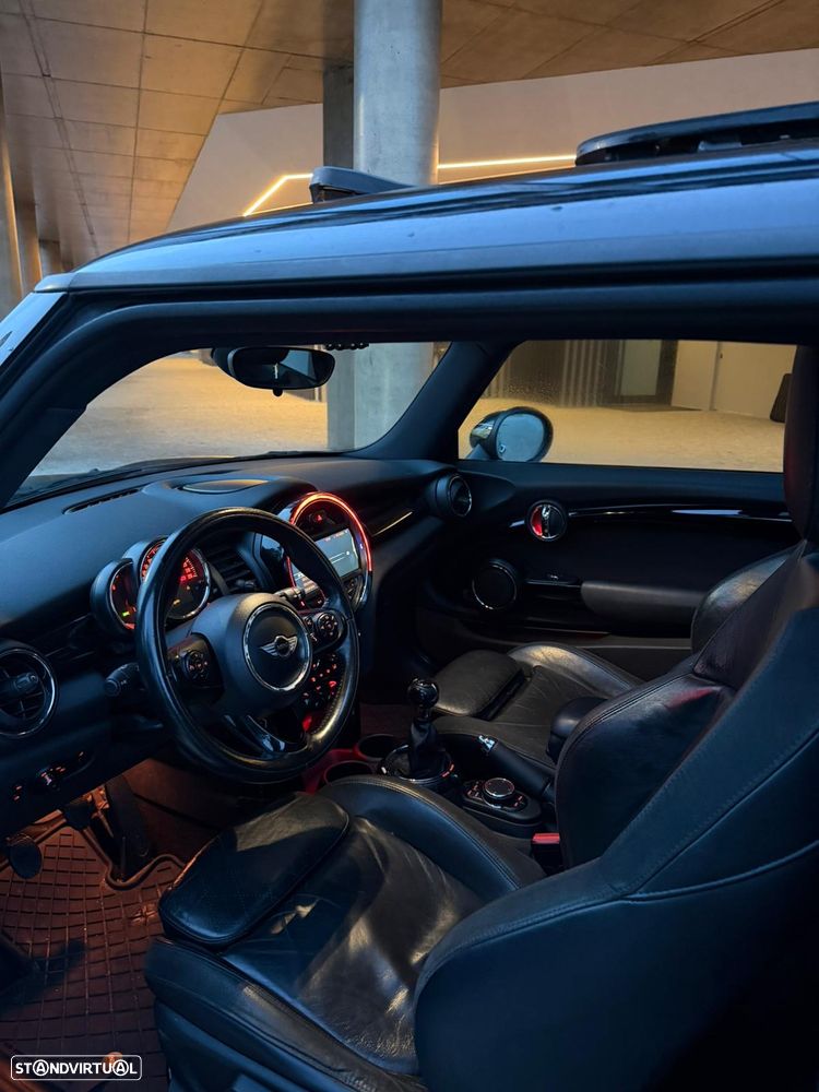 MINI 3 Portas Cooper D - 6